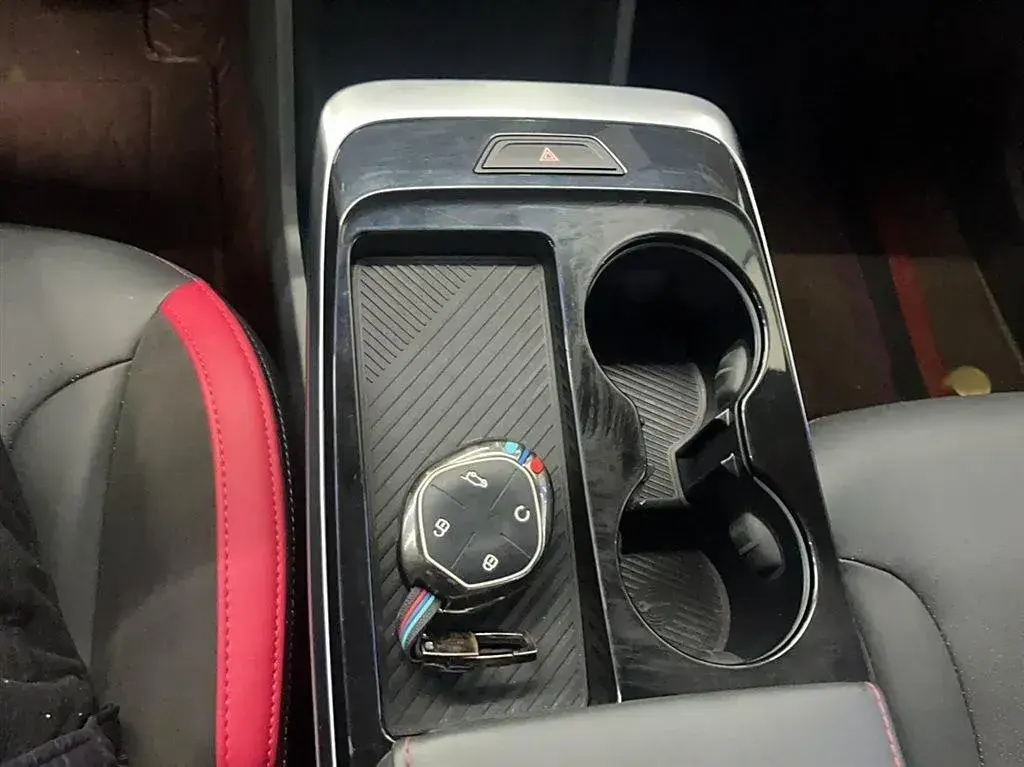 9e5640a959f692a49e5640a959f692a4